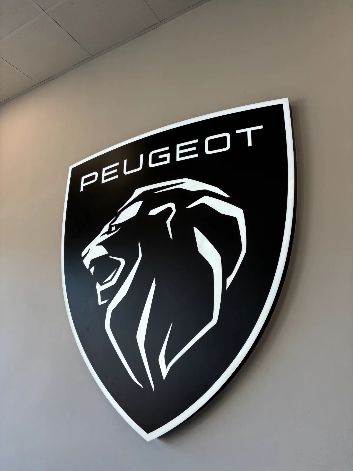 Interieures Logo Relief — Atelier Visible Rennes