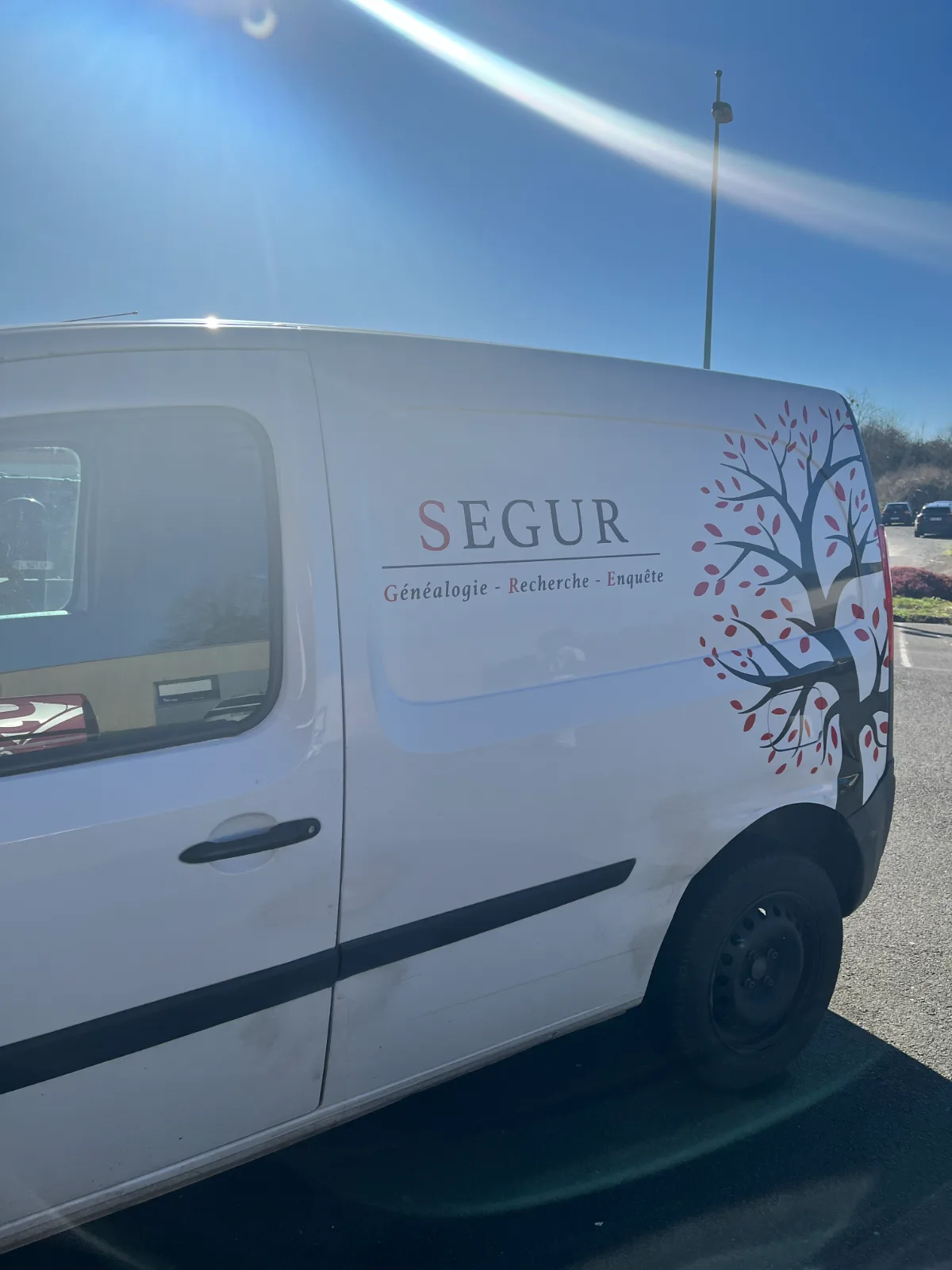 Lettrage utilitaire Assnet Rennes, vue 4