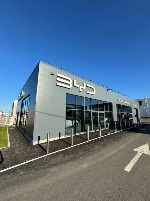 Signalétique & marquage pour garage & auto — Atelier Visible Rennes